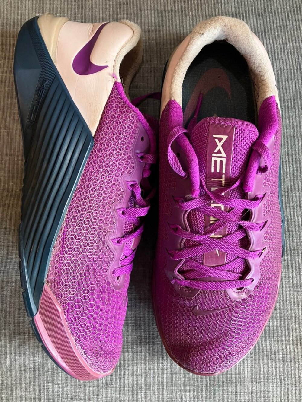 Nike Metcon 5 Womens 9.5 CrossFit Training Weightlifting Gym Shoes Purple Pink